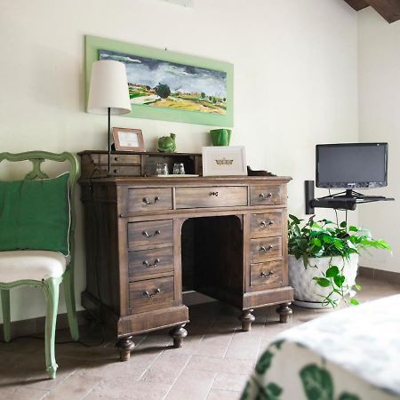 Quattro Castella Quattrocolli B&B מראה חיצוני תמונה