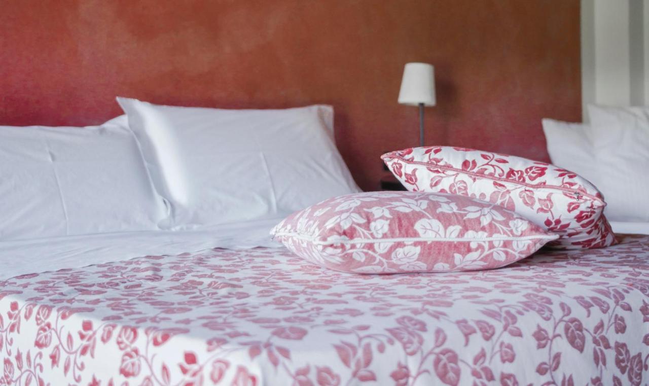Quattro Castella Quattrocolli B&B מראה חיצוני תמונה