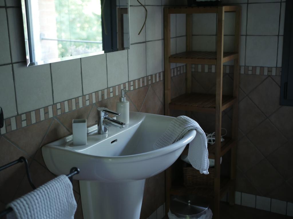Quattro Castella Quattrocolli B&B מראה חיצוני תמונה